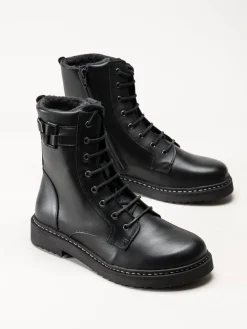 New Feet - Svarta kängor i skinn med Tex-membran