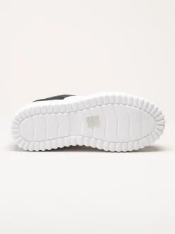 Philip Hog - Nina - Svart-vita platåsneakers i skinn