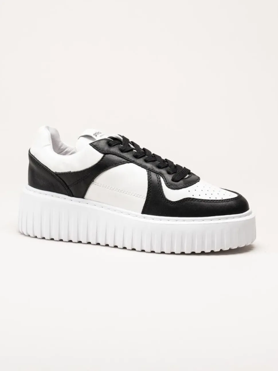 Philip Hog - Nina - Svart-vita platåsneakers i skinn
