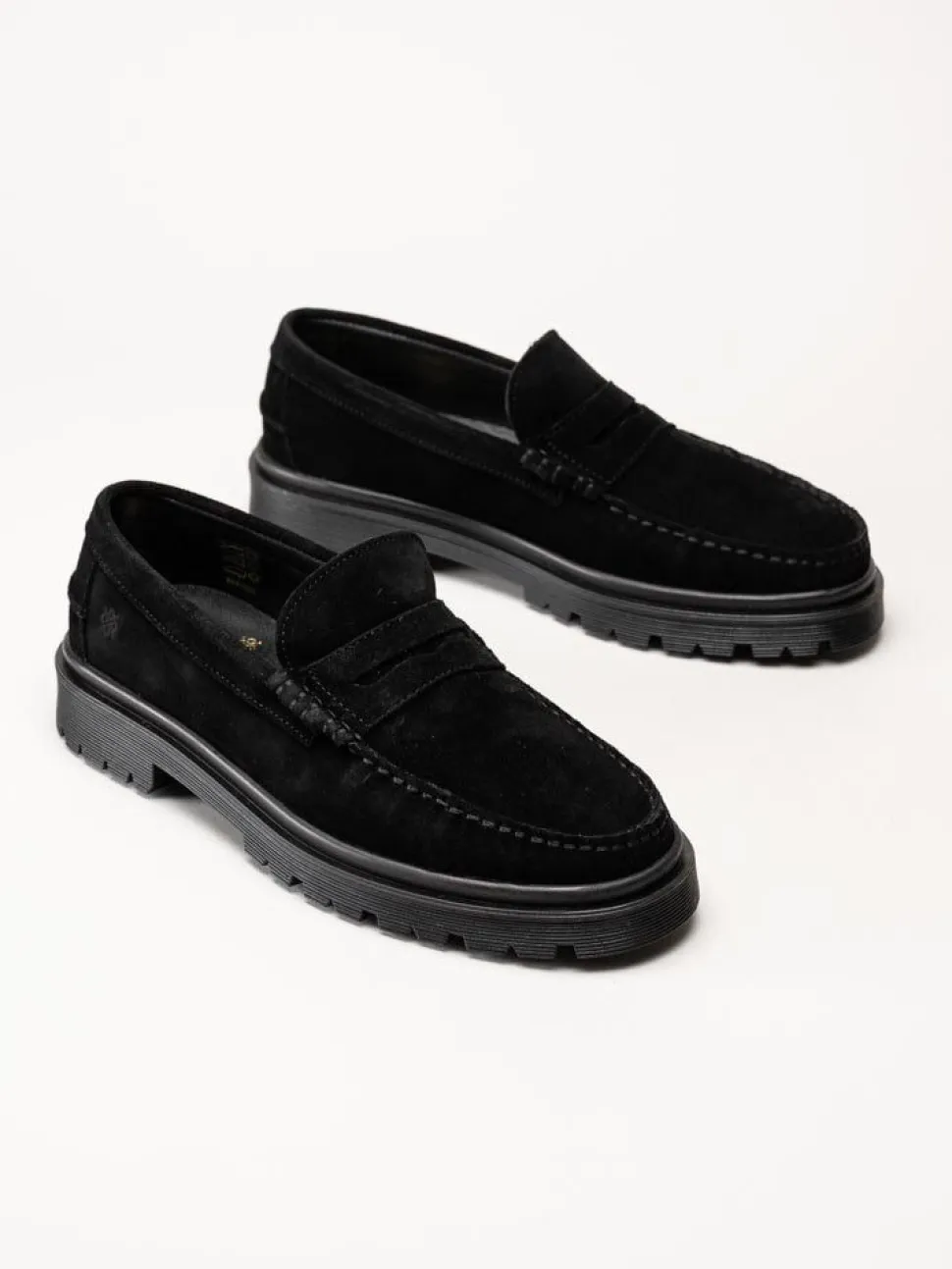 Playboy Footwear - Austin - Svarta loafers i mocka