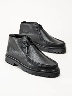 Playboy Footwear - Cowen - Svarta kängor i skinn