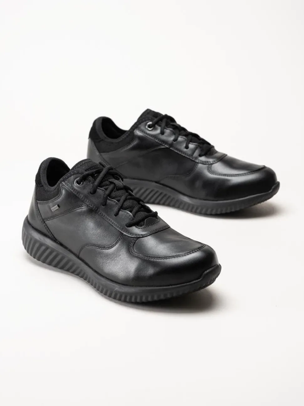 PoleCat - Credo Ottawa GTX - Svarta sneakers med Gore-Tex