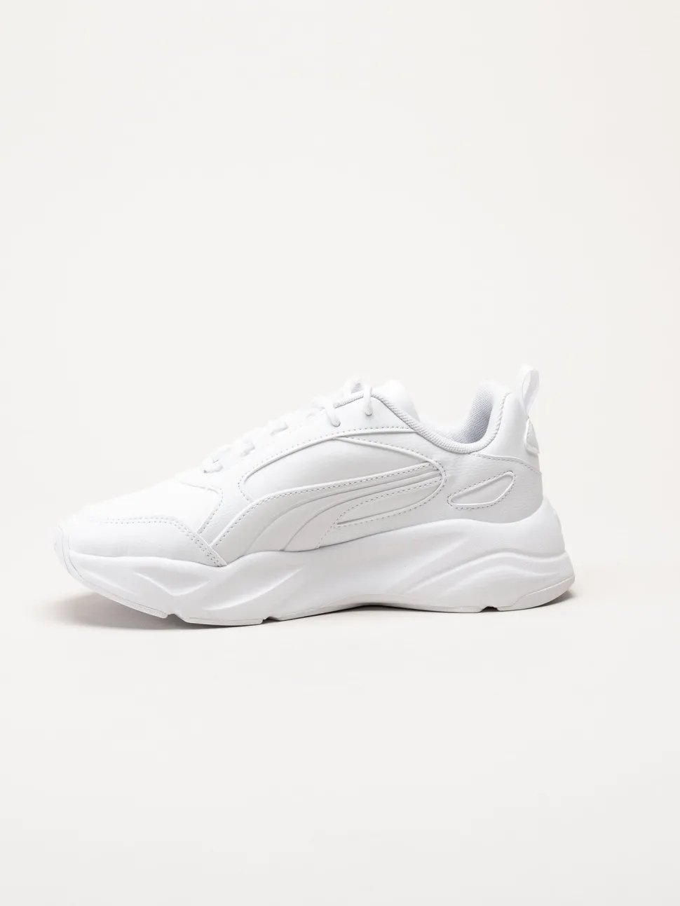 Puma - Cassia 2.0 - Vita sneakers i skinnimitation