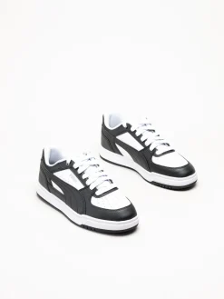 Puma - Caven III - Svartvita sneakers i skinnimitation