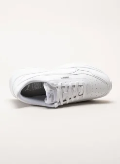 Puma - Cilia Mode - Vita sneakers i skinnimitation
