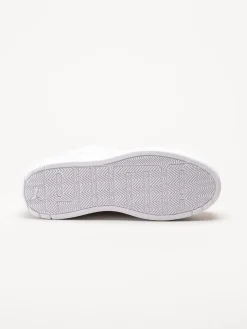 Puma - Court Lally Skye - Vita platåsneakers