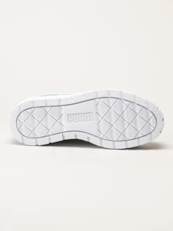 Puma - Karmen II L - Vita platåsneakers i skinn