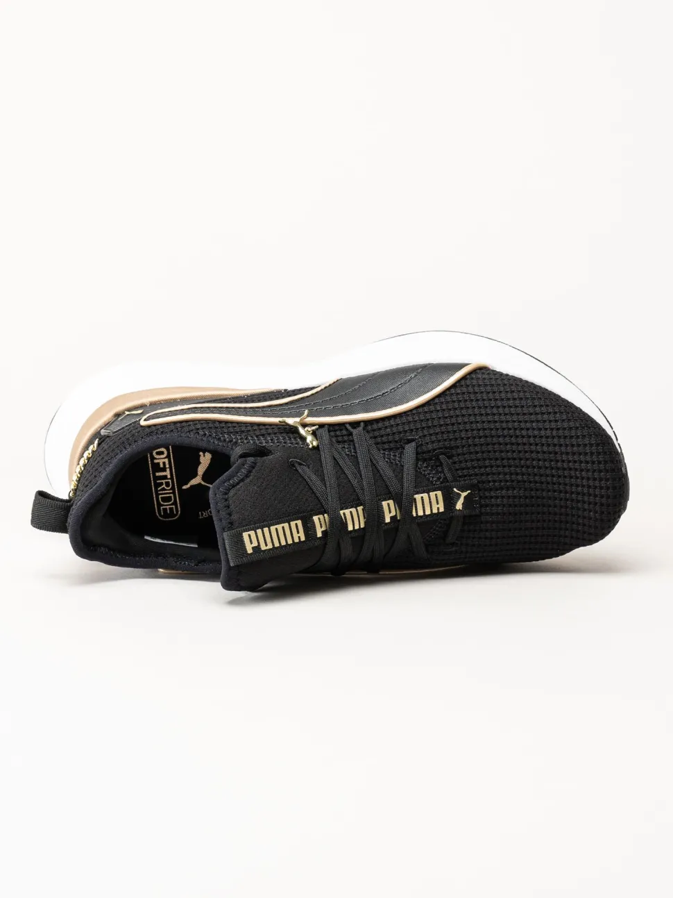 Puma - Softride Sabrina - Svarta sneakers