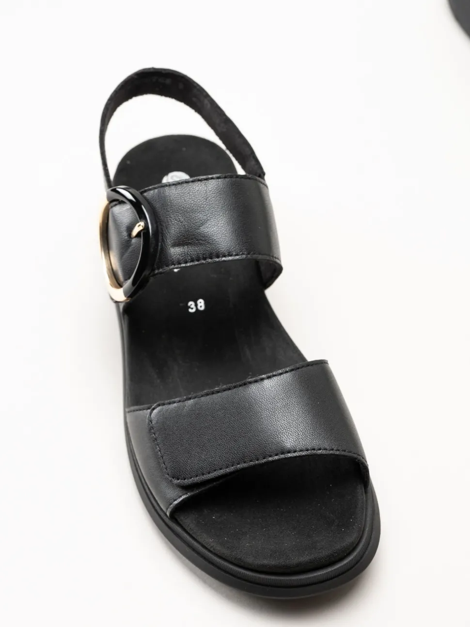 Remonte - Svarta sandaler i skinn