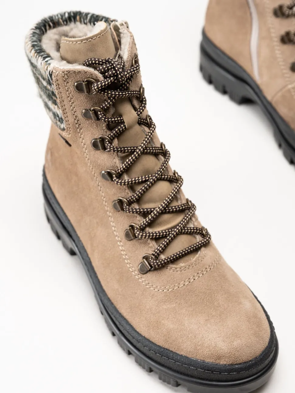 Rieker - Beige broddkängor i mocka