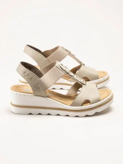 Rieker - Beige sandaletter med kilklack