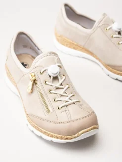 Rieker - Beige slip on skor i mocka
