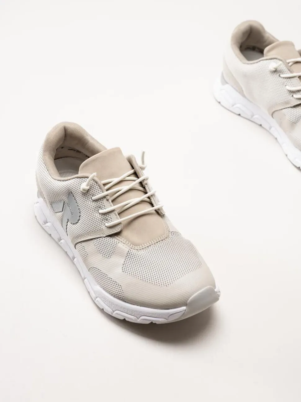 Rieker - Beige sportskor i textil