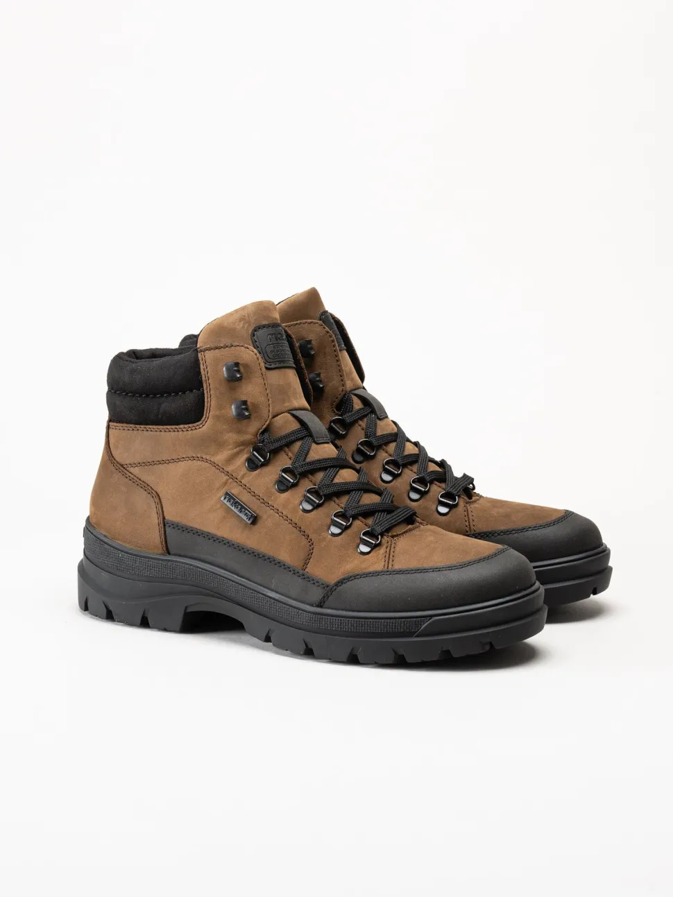 Rieker - Bruna broddkängor i oljad nubuck