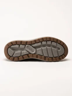 Rieker - Bruna slip on promenadskor i oljad nubuck