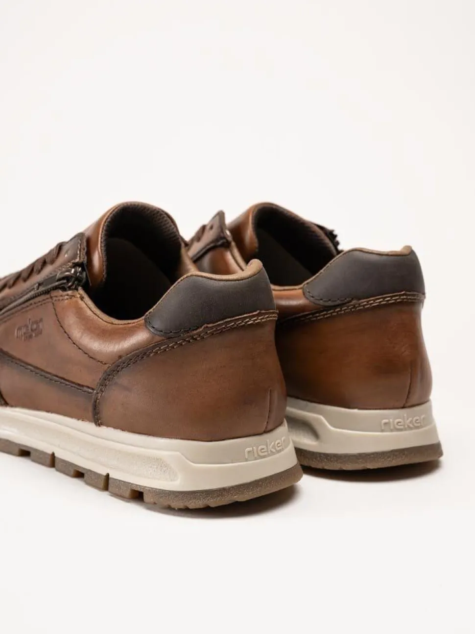 Rieker - Bruna sneakers i skinn