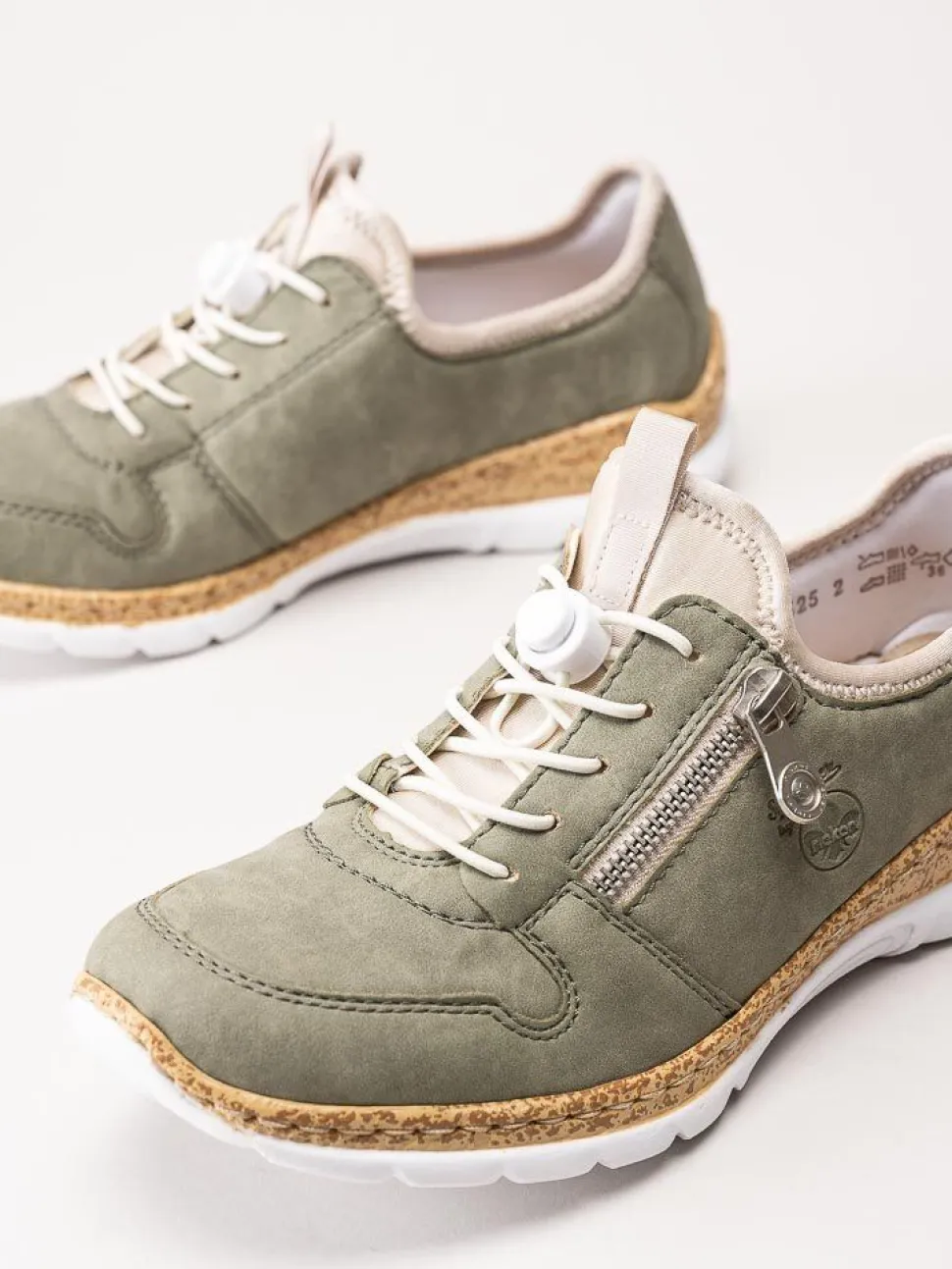 Rieker - Gröna sneakers i skinnimitation