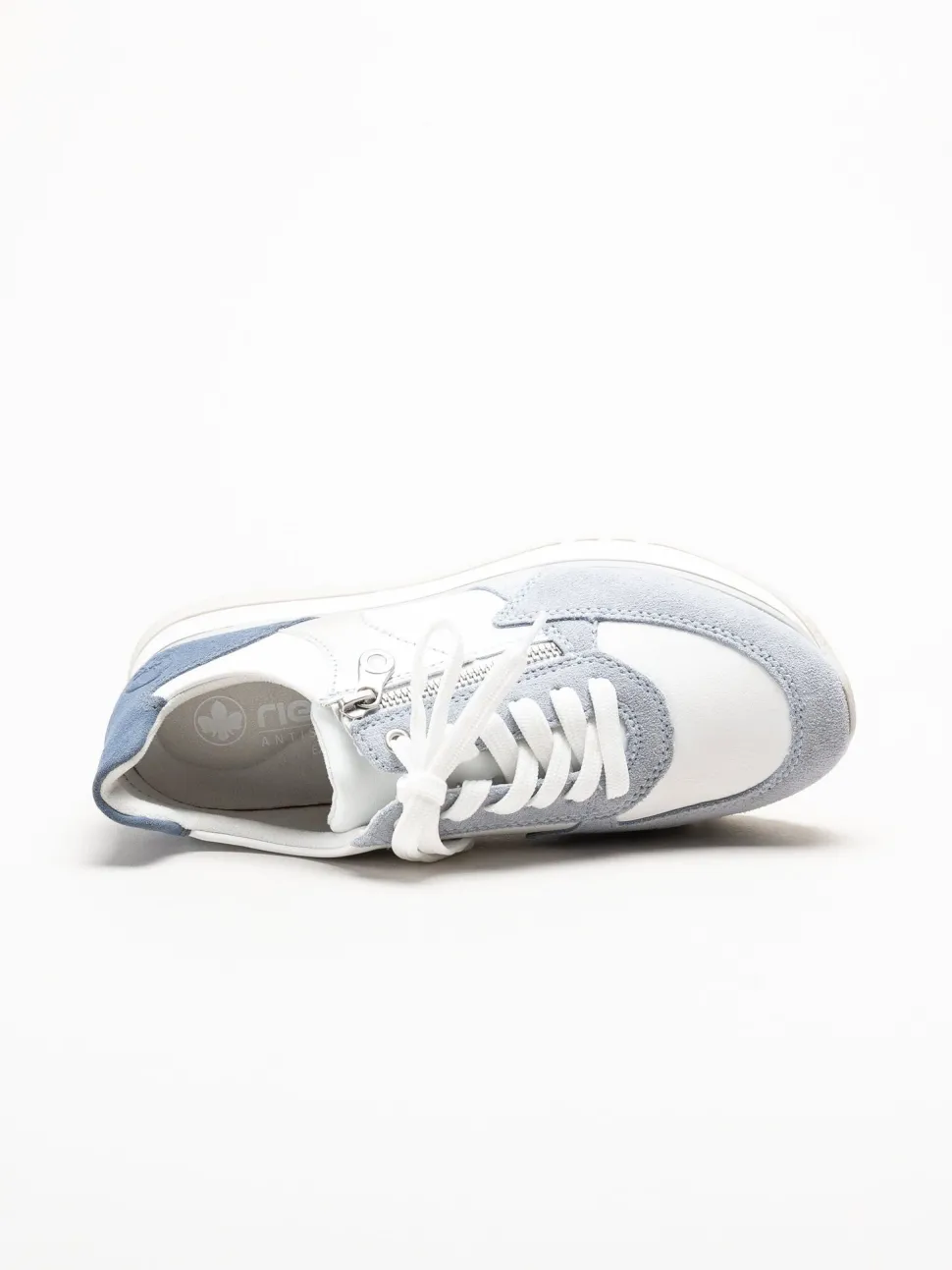 Rieker - Ljusblå sneakers i mocka och skinn