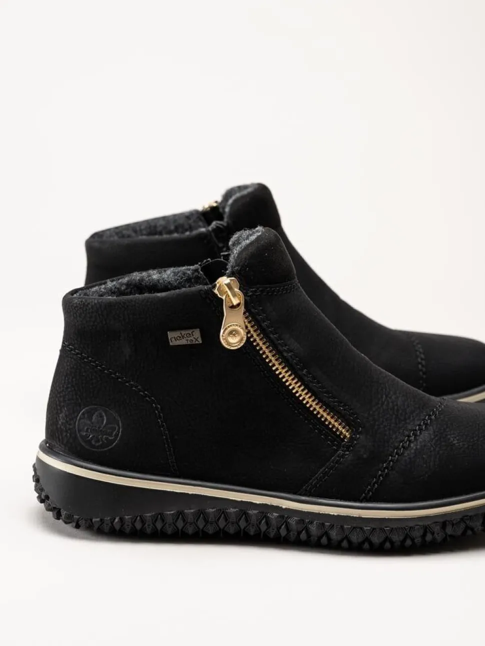 Rieker - Svarta boots med Rieker-Tex