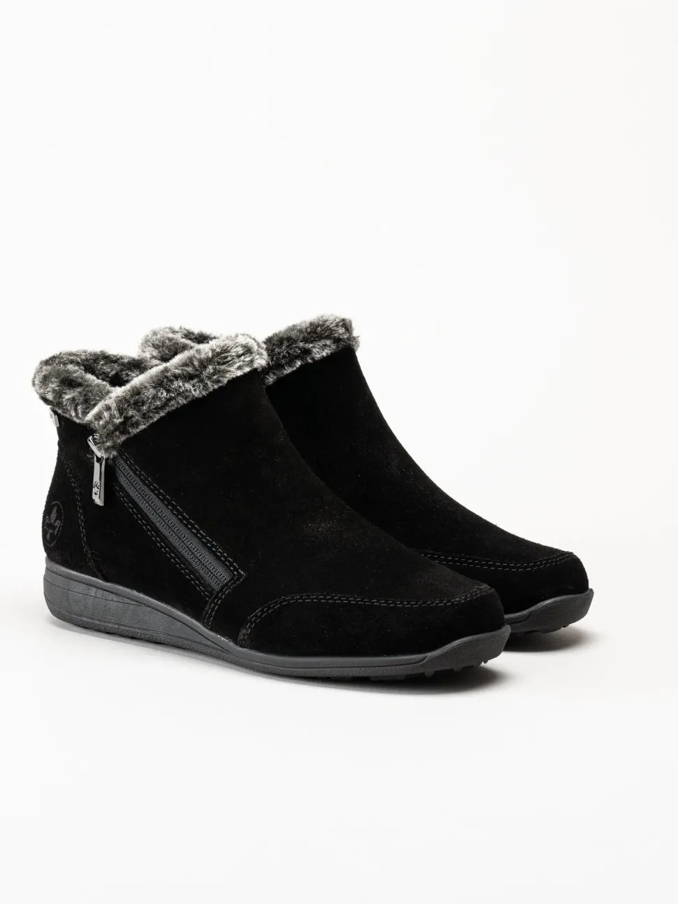 Rieker - Svarta fodrade boots i mocka