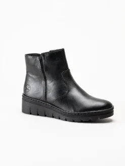 Rieker - Svarta fodrade kilklackade boots
