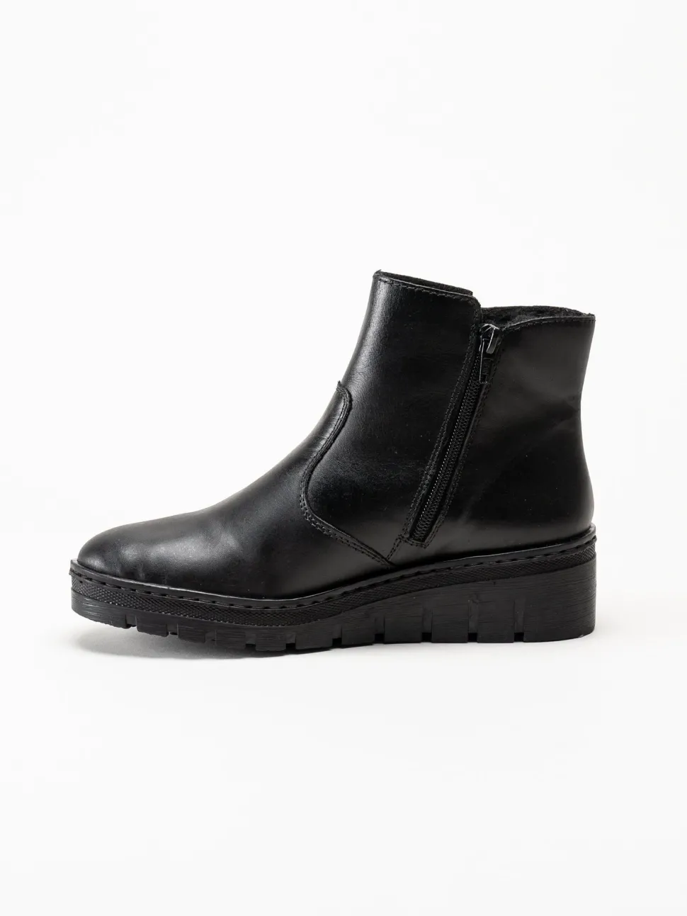 Rieker - Svarta fodrade kilklackade boots