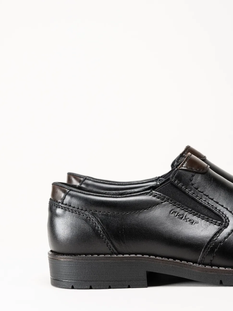 Rieker - Svarta loafers