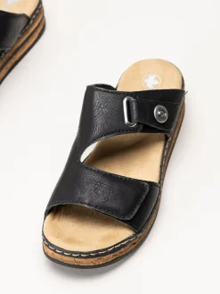 Rieker - Svarta sandaler