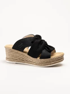 Rieker - Svarta sandaletter med kilklack