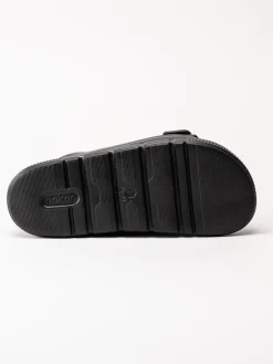 Rieker - Svarta slip in sandaler i skinnimitation