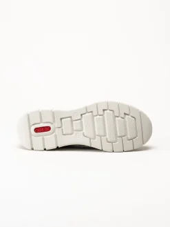 Rieker - Svarta slip on sneakers