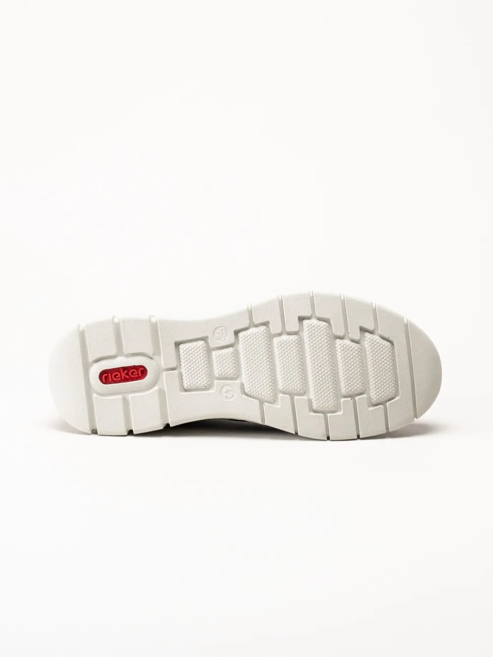 Rieker - Svarta slip on sneakers