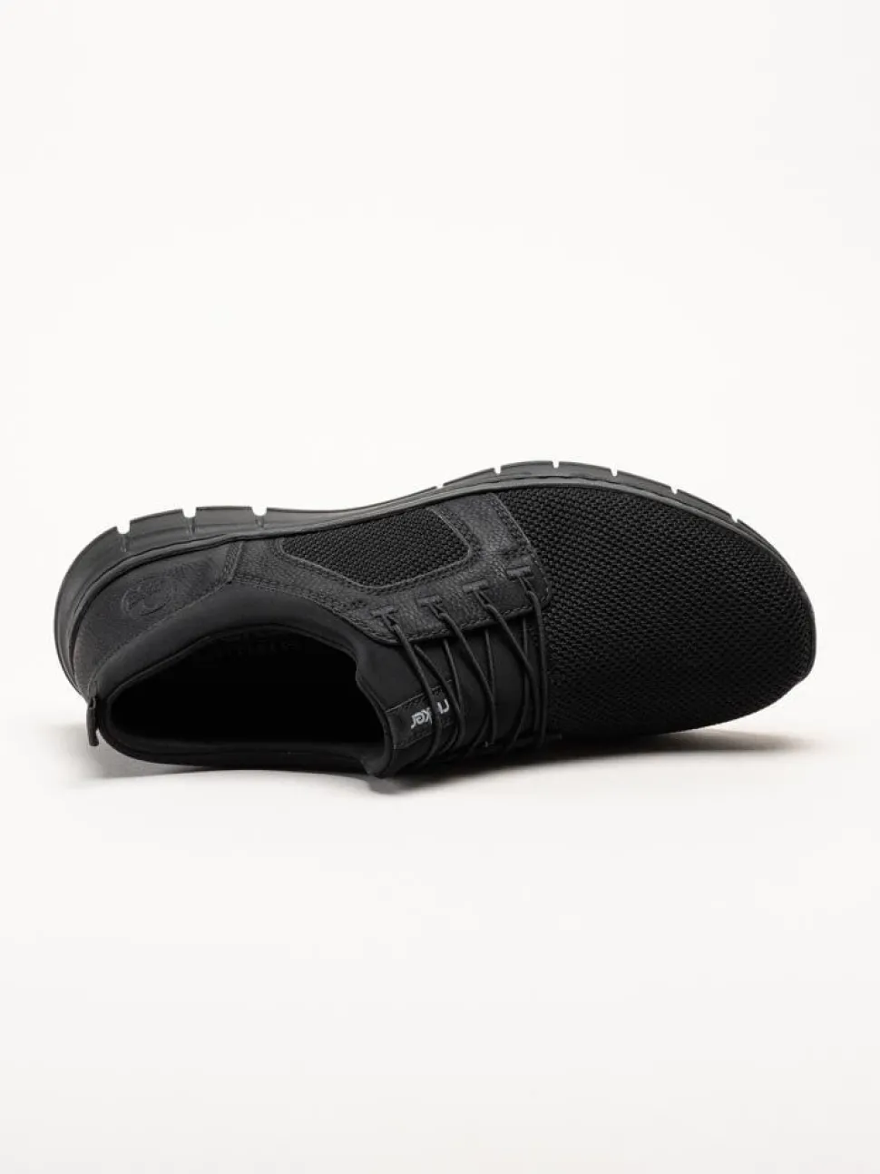 Rieker - Svarta slip on sneakers