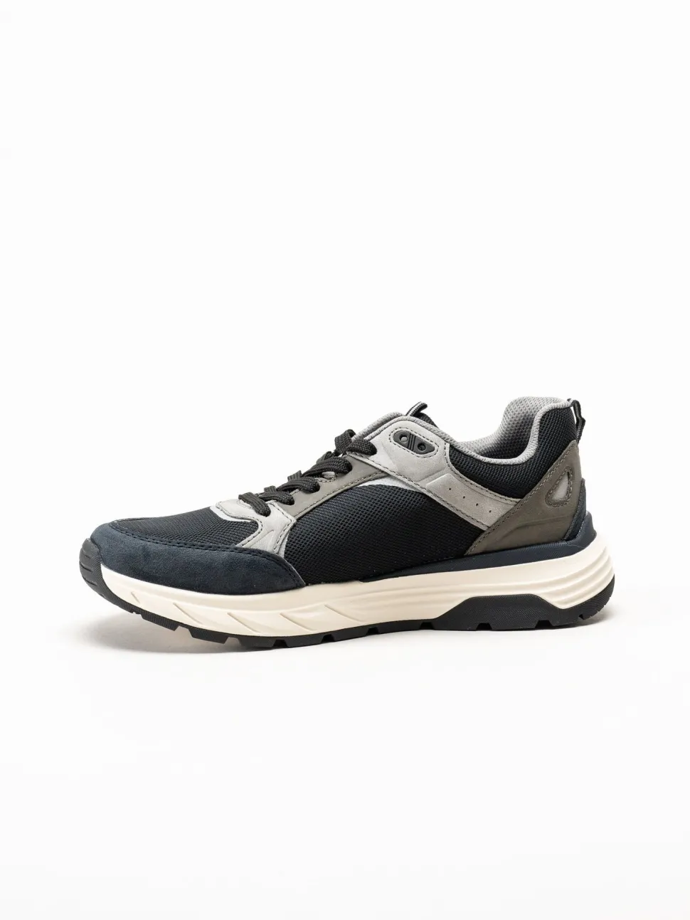 Rieker - Svarta sneakers i textil