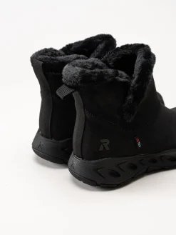 Rieker - Svarta varmfodrade boots