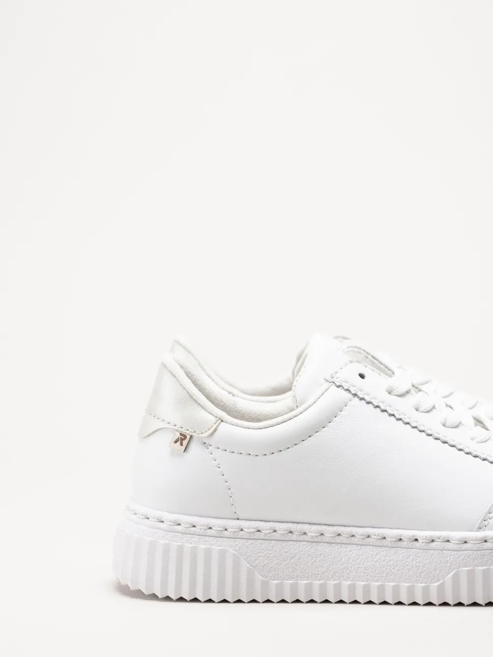 Rieker - Vita sneakers i skinn