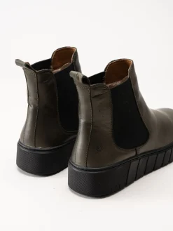 Rosa Negra - Gröna fodrade chelsea boots i skinn