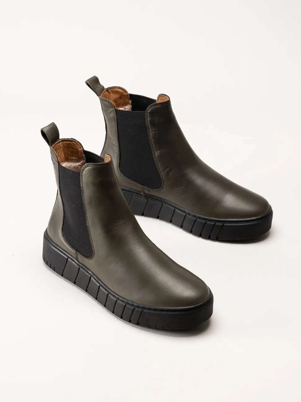 Rosa Negra - Gröna fodrade chelsea boots i skinn