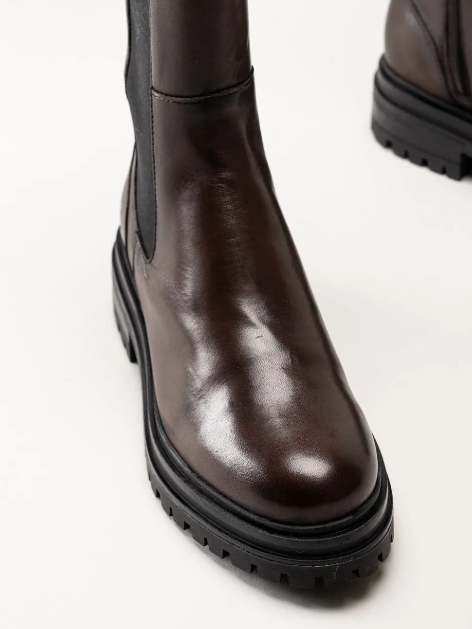 Rosa Negra - Mörkbruna höga resårboots i skinn