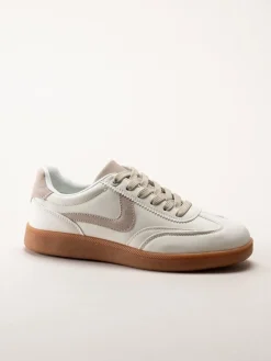 Rugged Gear - Vita retro sneakers i skinnimitation