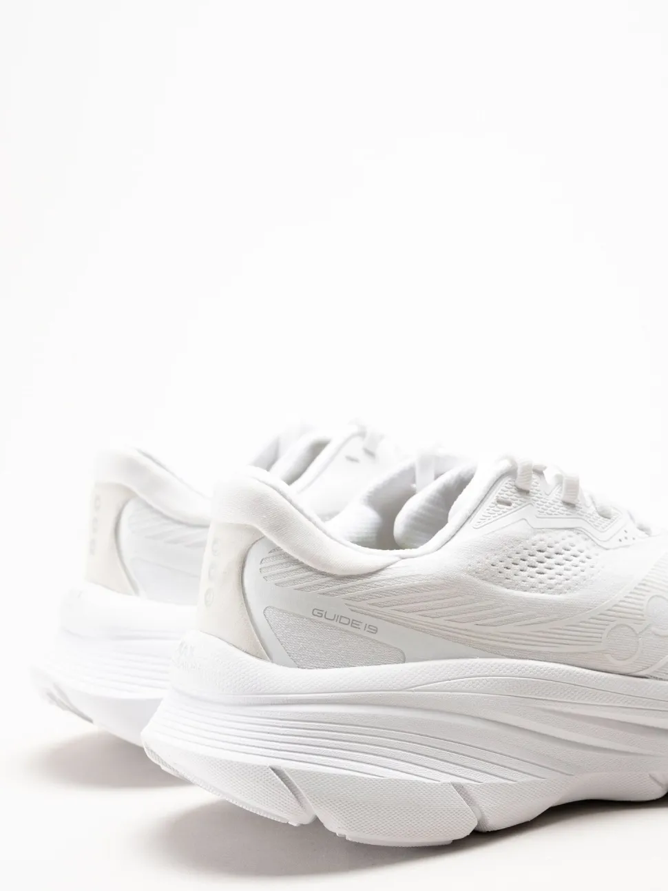 Saucony Original - Guide 19 - Vita sneakers i textil