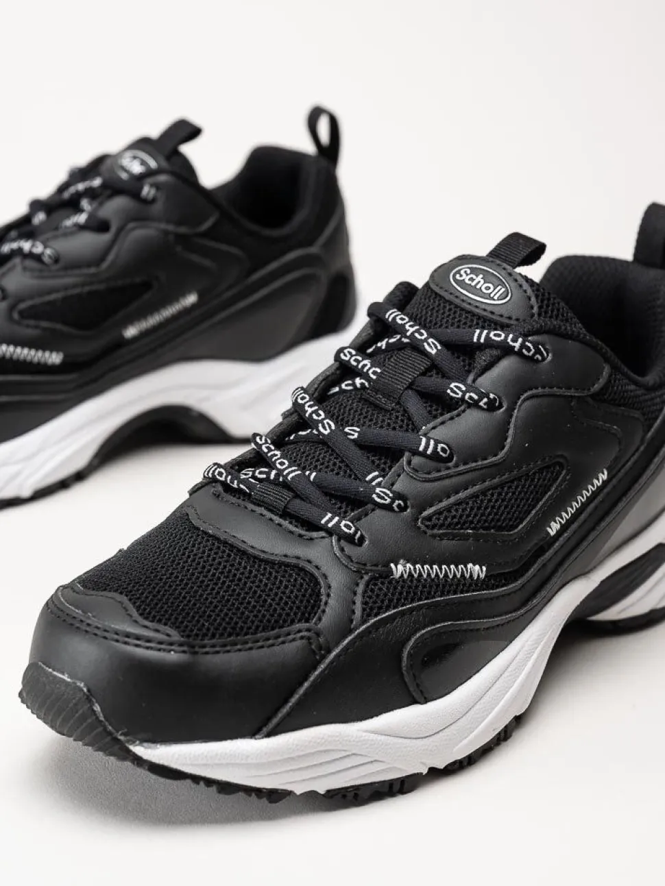 Scholl - Sprinter Snap - Svarta sportskor i textil