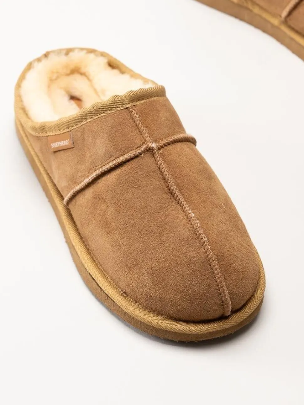 Shepherd - Bobo - Ljusbruna slip in tofflor i mocka