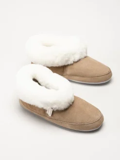 Shepherd - Emmy - Beige slip on fårskinnstofflor