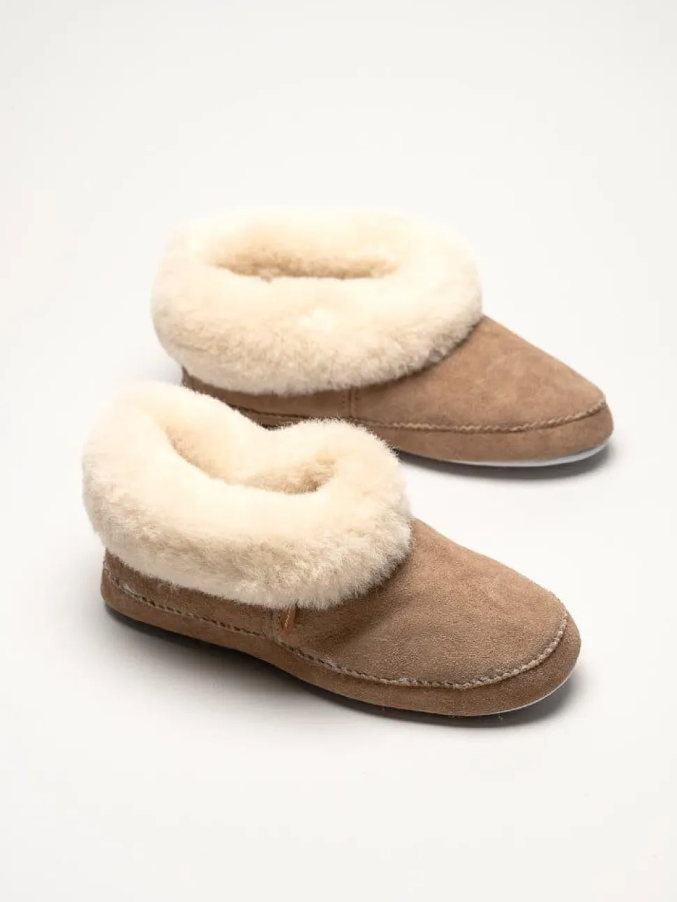 Shepherd - Emmy - Bruna slip on fårskinnstofflor