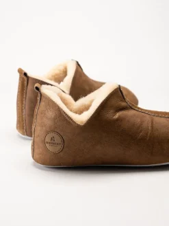 Shepherd - Lina - Ljusbruna slip on fårskinnstofflor