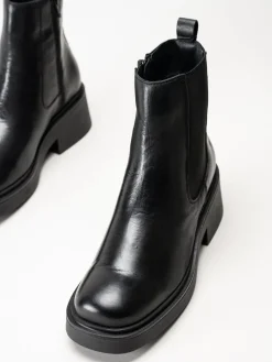 Shoedesign Copenhagen - Saddle - Svarta chelsea boots i skinn