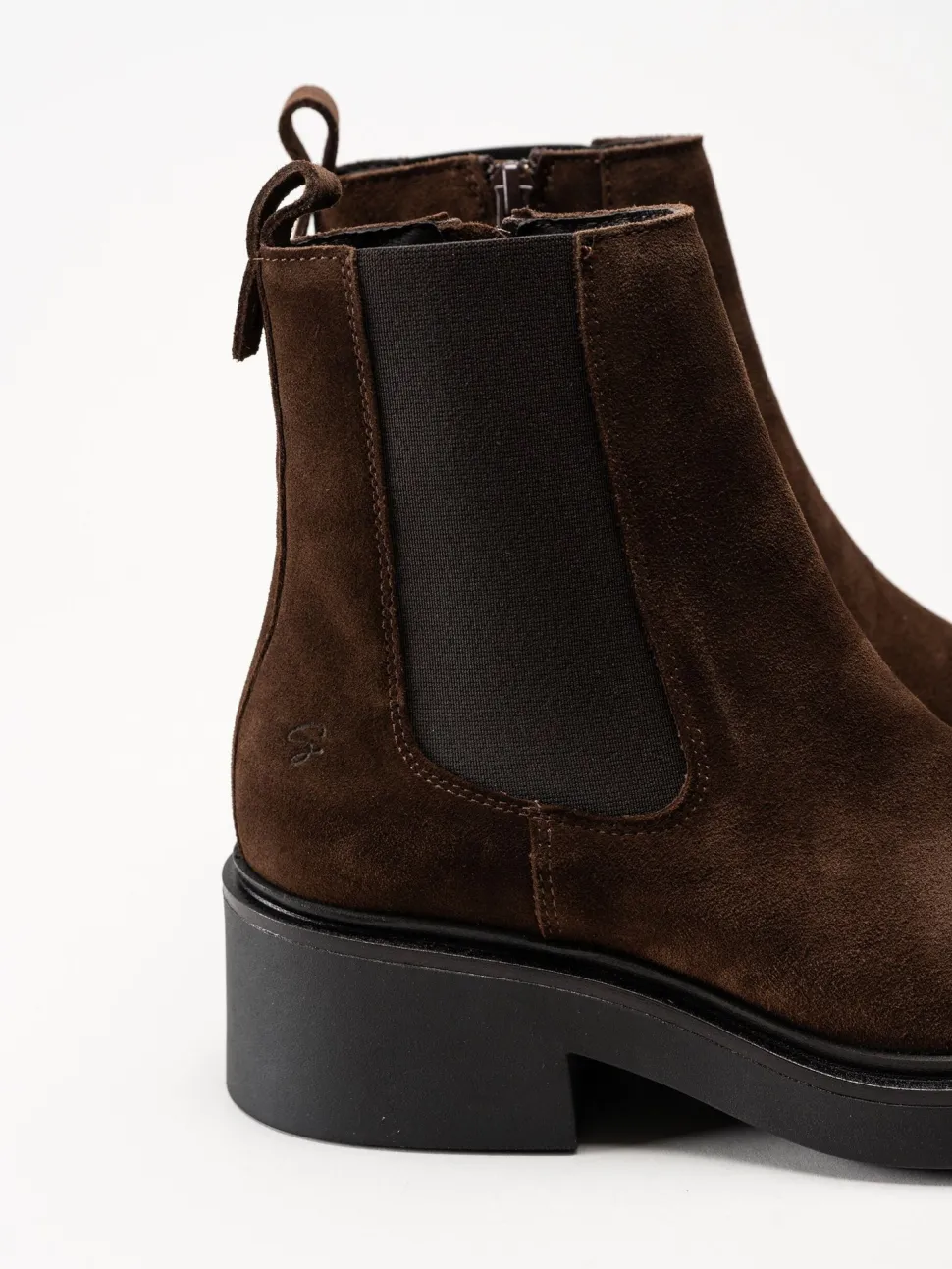 Shoedesign Copenhagen - Saddle - Mörkbruna chelsea boots i mocka