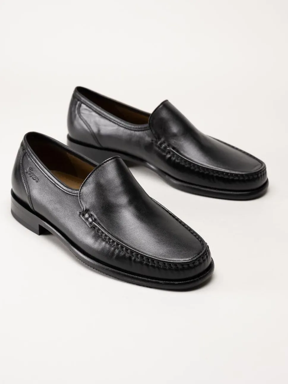 Sioux - Carol - Svarta loafers i skinn