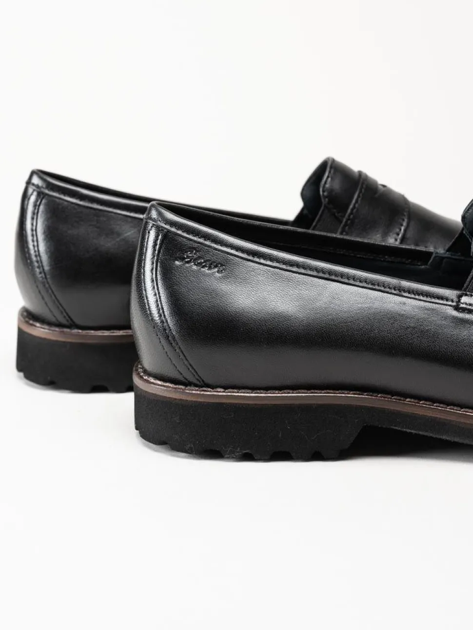 Sioux - Meredith - Svarta loafers i skinn